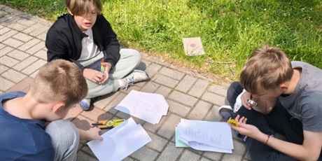 Powiększ grafikę: ciekawa-lekcja-621700.jpg