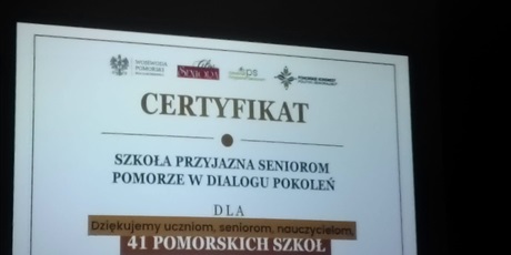 Powiększ grafikę: gala-718321.jpg