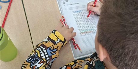 Powiększ grafikę: harry-potter-650637.jpg