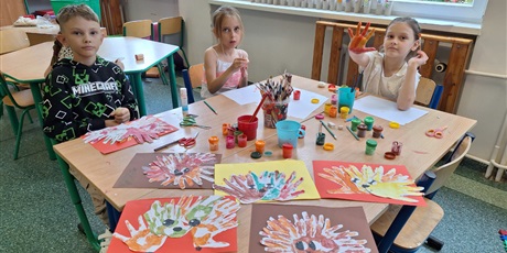 Powiększ grafikę: jesienne-wiesci-ze-swietlicy-654477.jpg