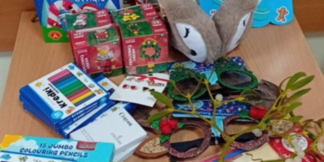 Powiększ grafikę: prezenty-661077.jpg