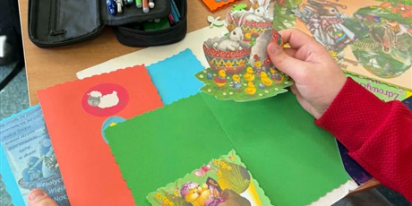 Powiększ grafikę: swiateczne-kartki-682185.jpg