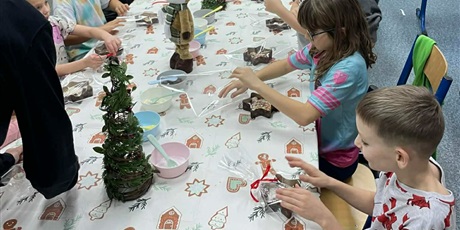 Powiększ grafikę: swiateczne-przygotowania-661084.jpg