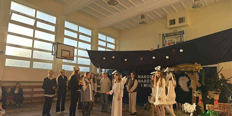 Powiększ grafikę: w-oczekiwaniu-na-swieta-667170.jpg