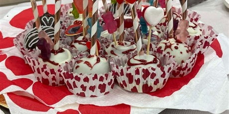 Powiększ grafikę: walentynki-675915.jpg