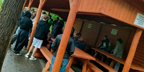 Powiększ grafikę: zielona-szkola-klasy-7-702076.jpg